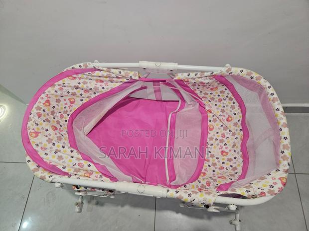Baby Foldable Crib - main view