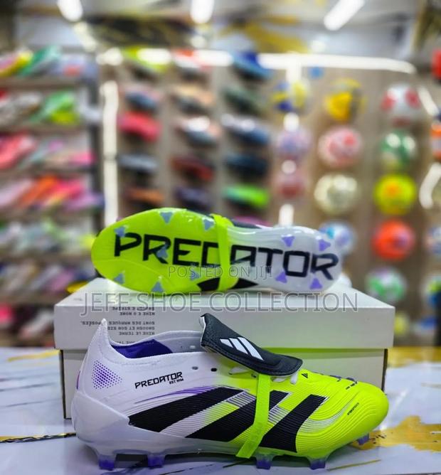 Predator Playing Boots - main view