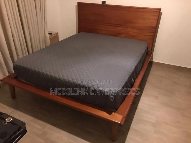 Boxbed Walnut Choco Mahogany 5*6 - main view
