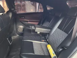Toyota Harrier 2.0 2016 White
