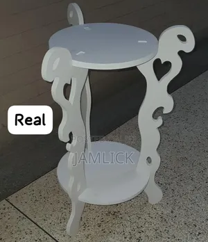 3-Legged 2-Layer White Decor Table - Pm