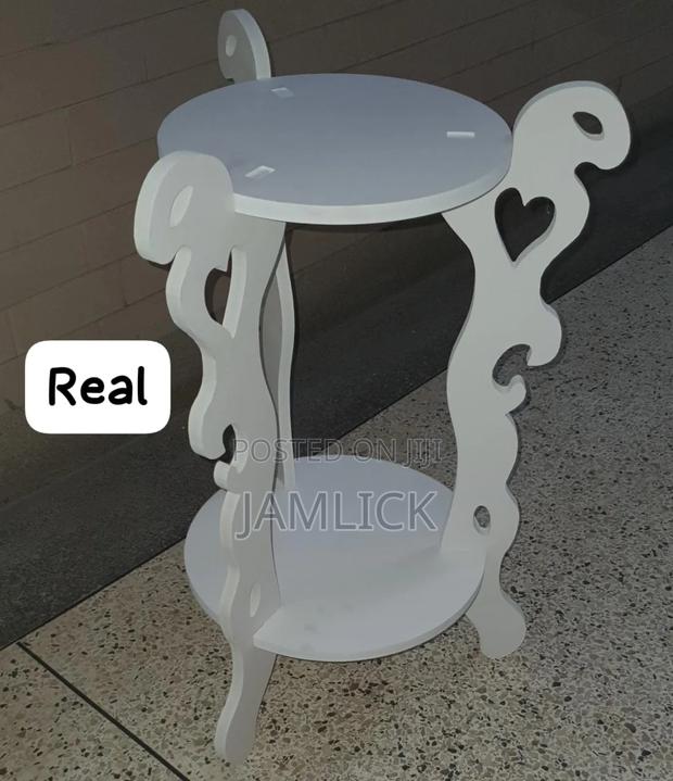 3-Legged 2-Layer White Decor Table - Pm - main view