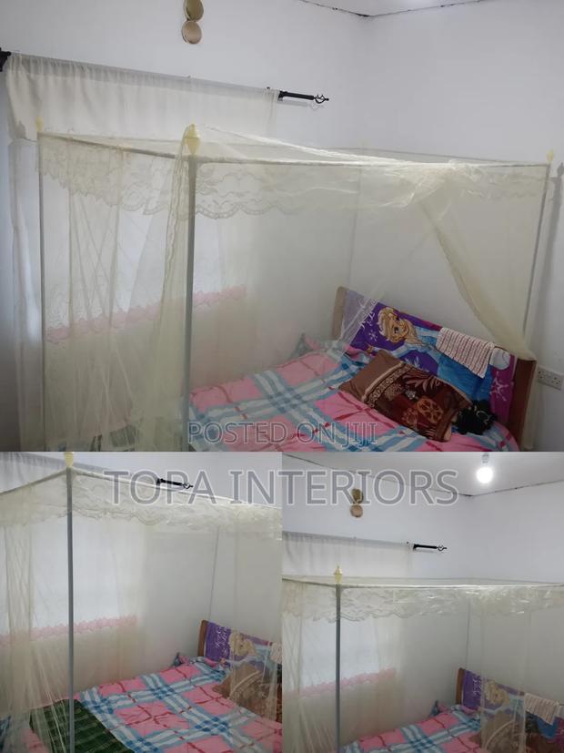 Four Corner Stands Bedroom Mosquito Nets