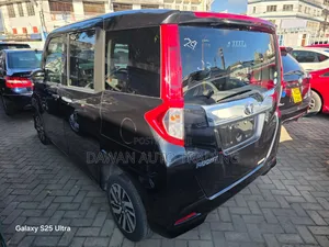 Toyota Roomy 2019 Black