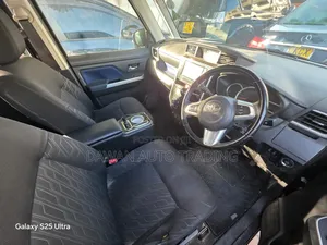 Toyota Roomy 2019 Black