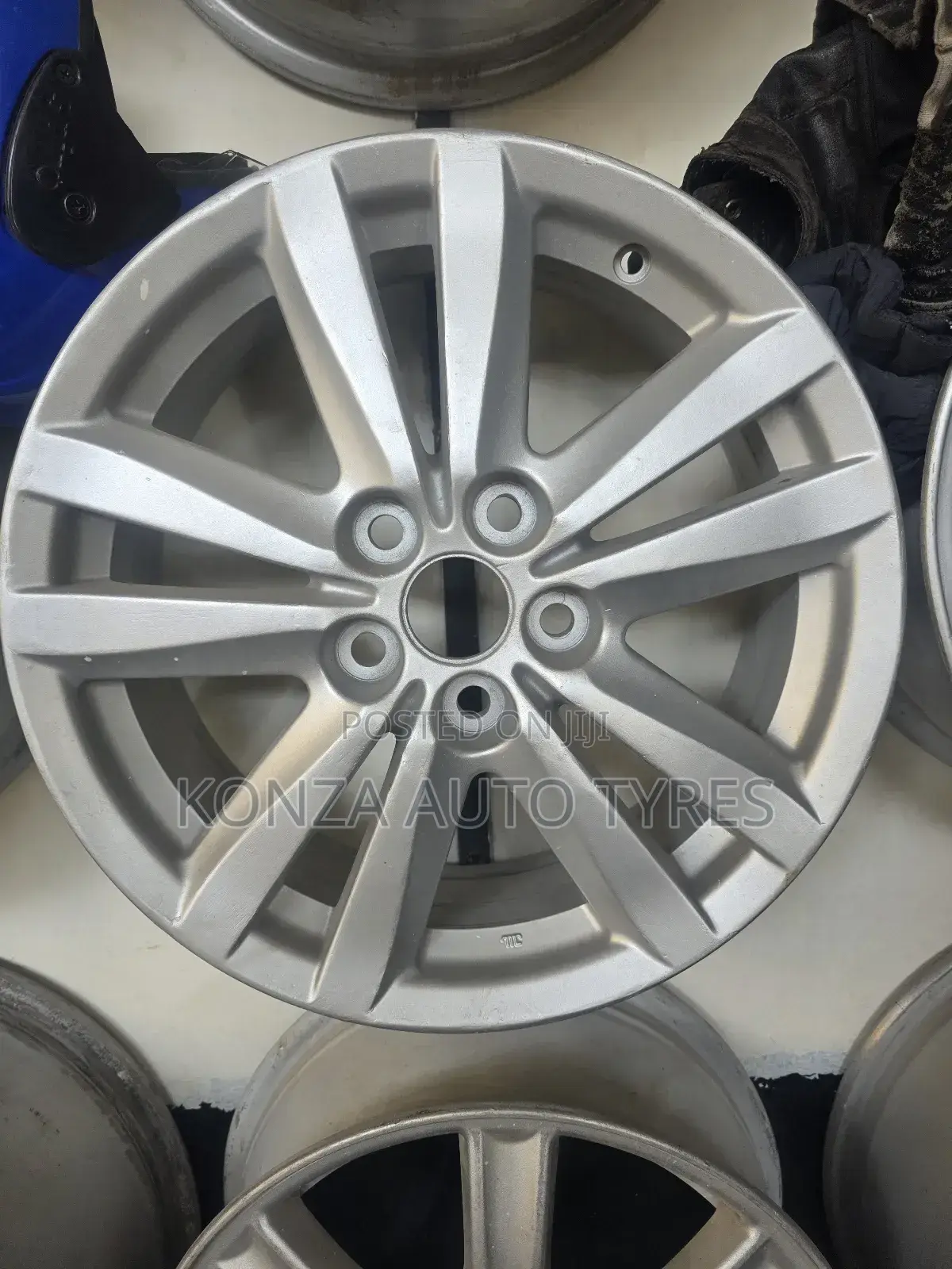 Mitsubishi Size 17