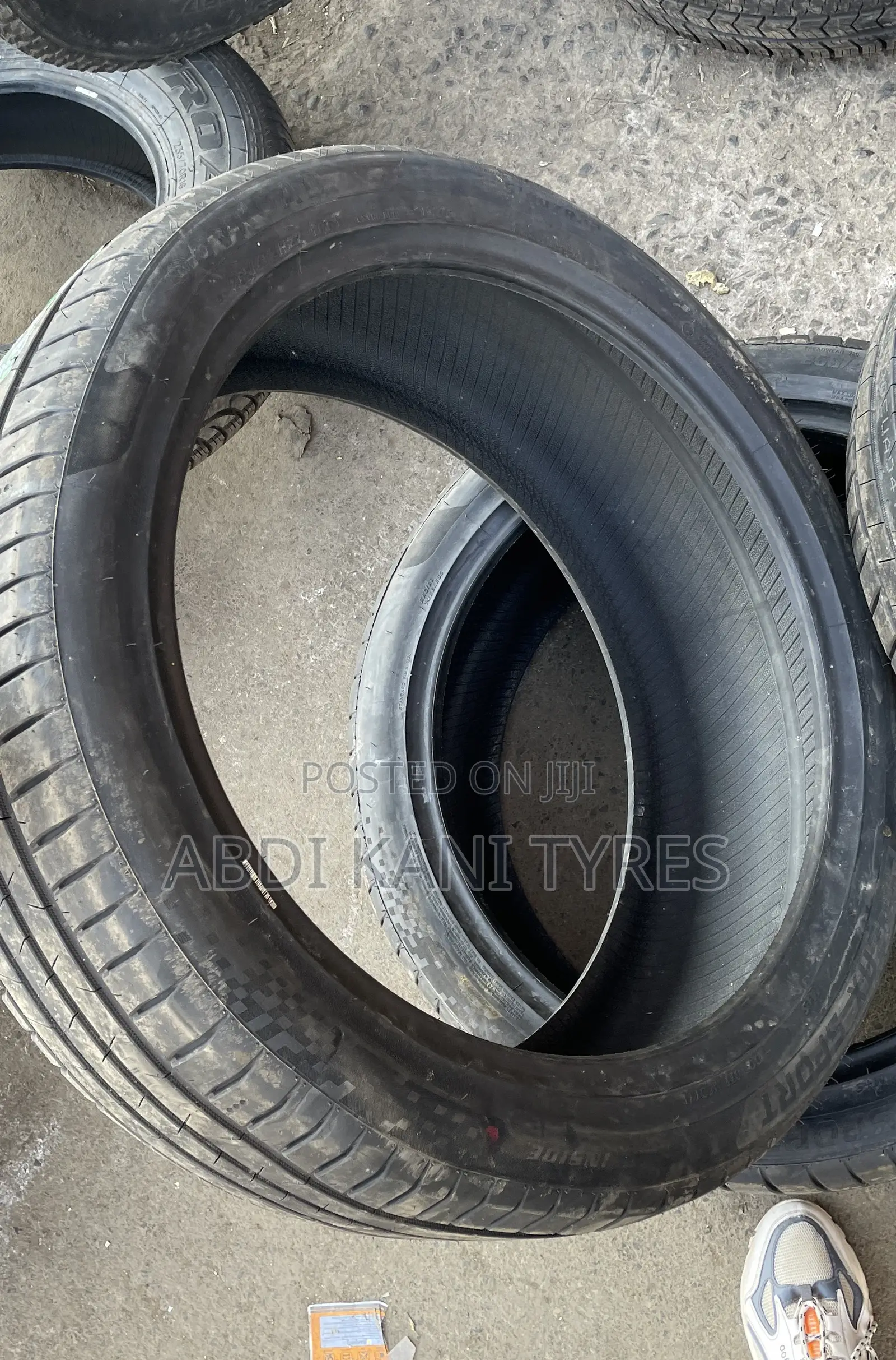 265/40r22 Dovroad Tires