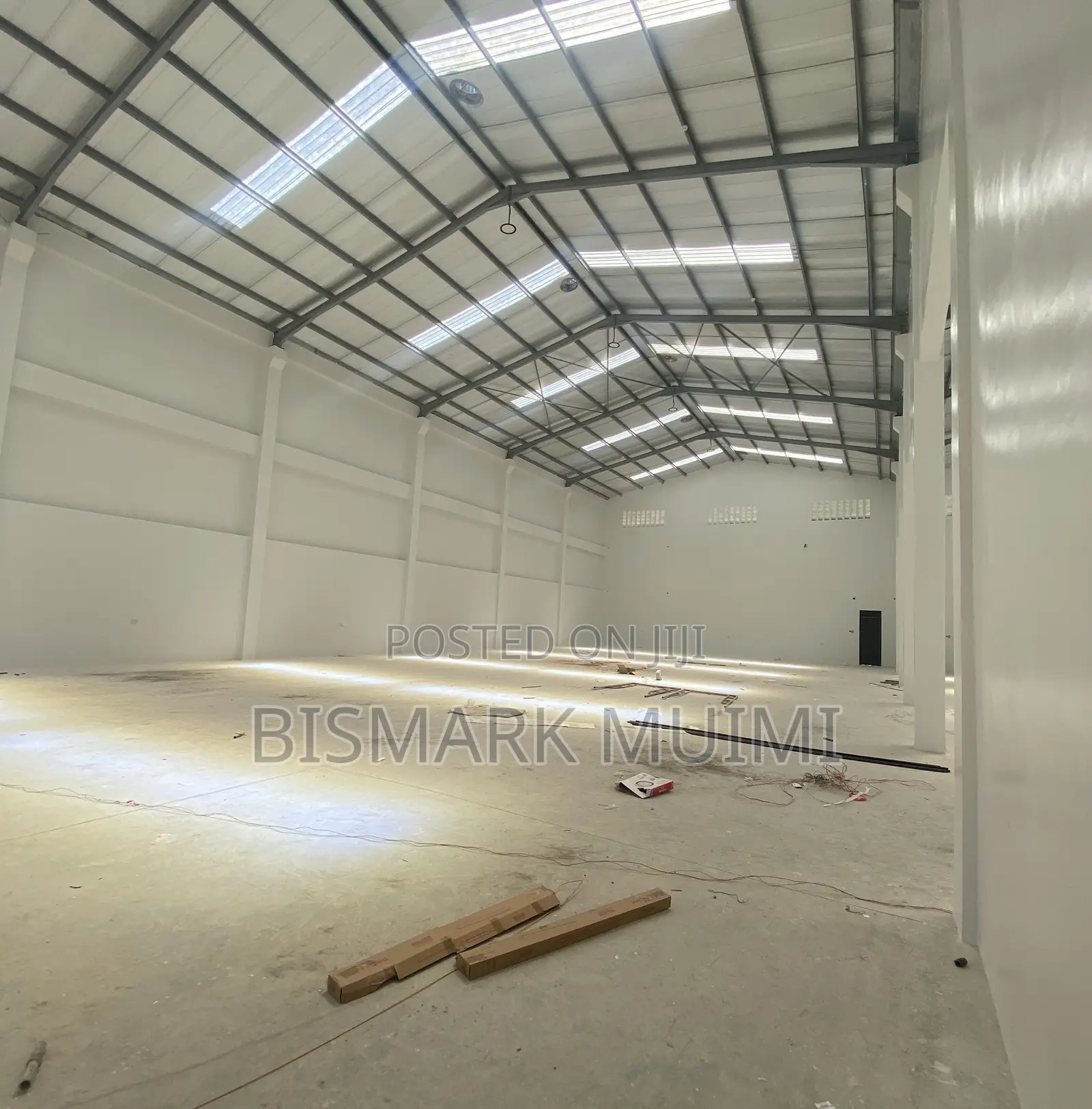 10,000sqft Godown to Let -Athiriver