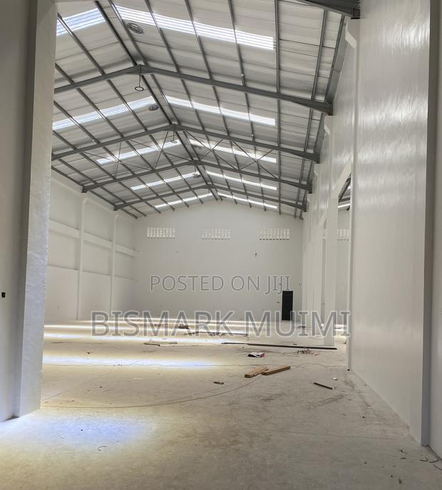 10,000sqft Godown to Let -Athiriver - thumbnail 9