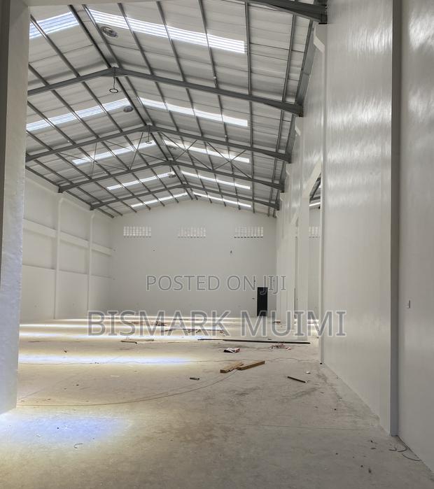 10,000sqft Godown to Let -Athiriver - thumbnail 5
