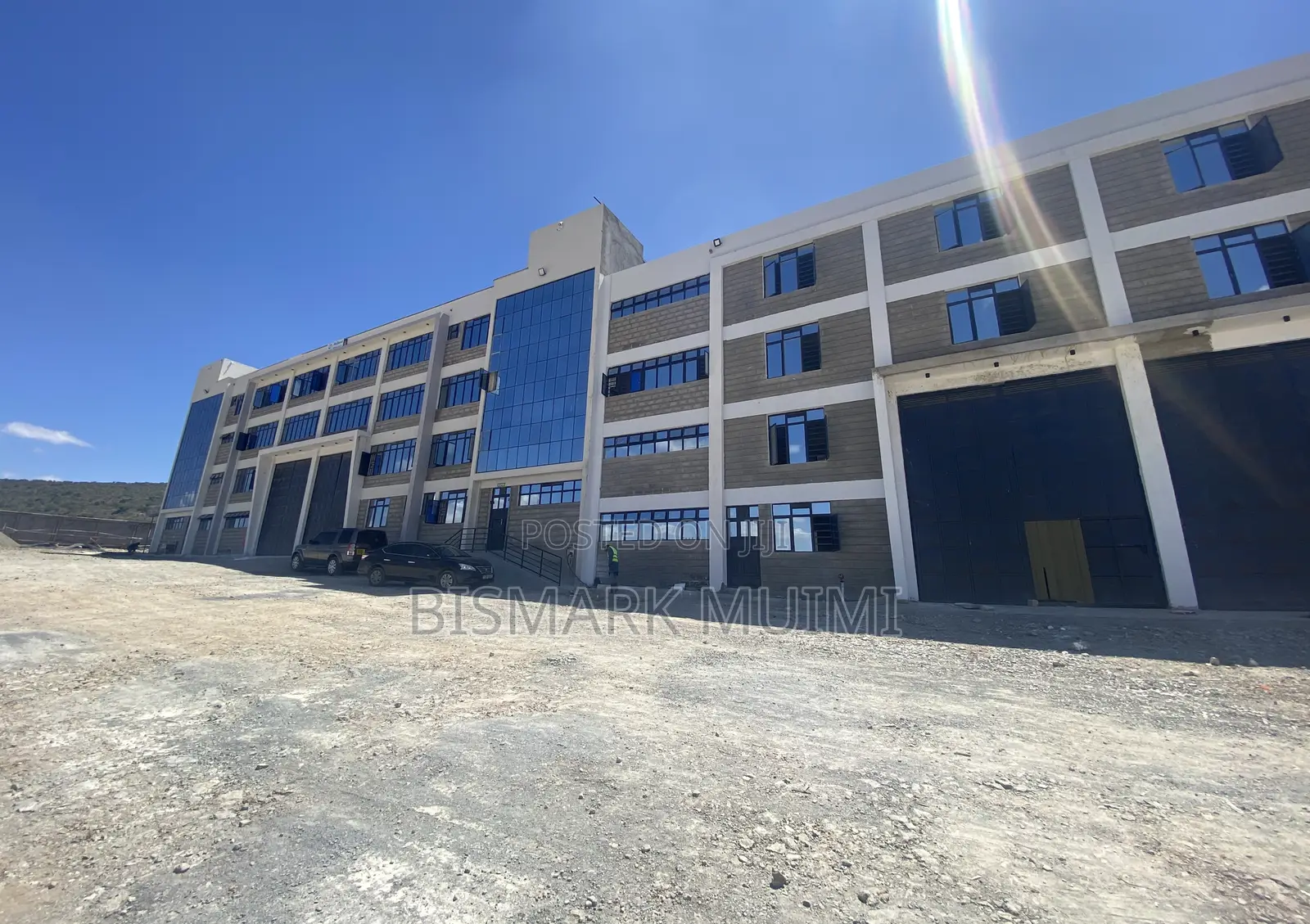 10,000sqft Godown to Let -Athiriver