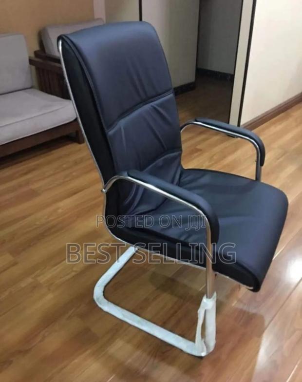Best Leather Office Chair - main view