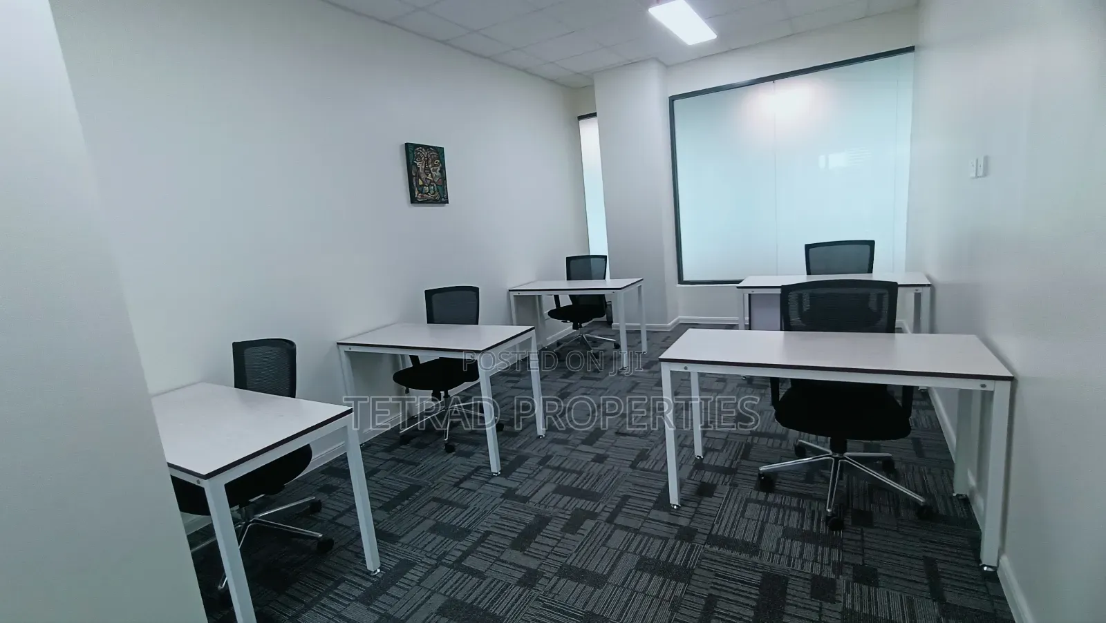5-6 Desks Furnished Office In Riverside