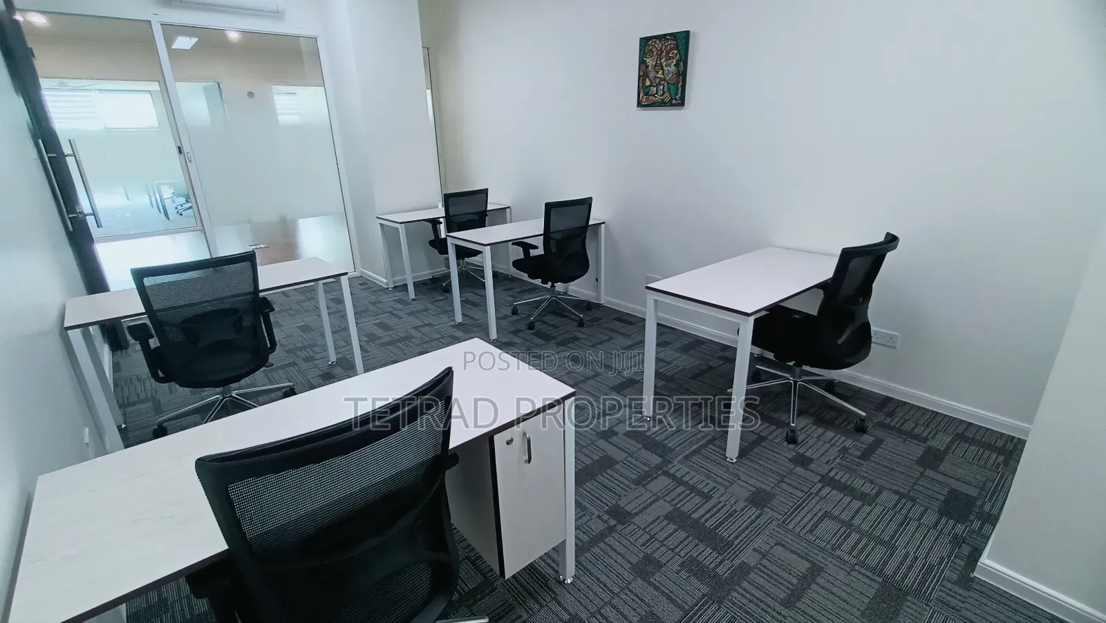 5-6 Desks Furnished Office In Riverside