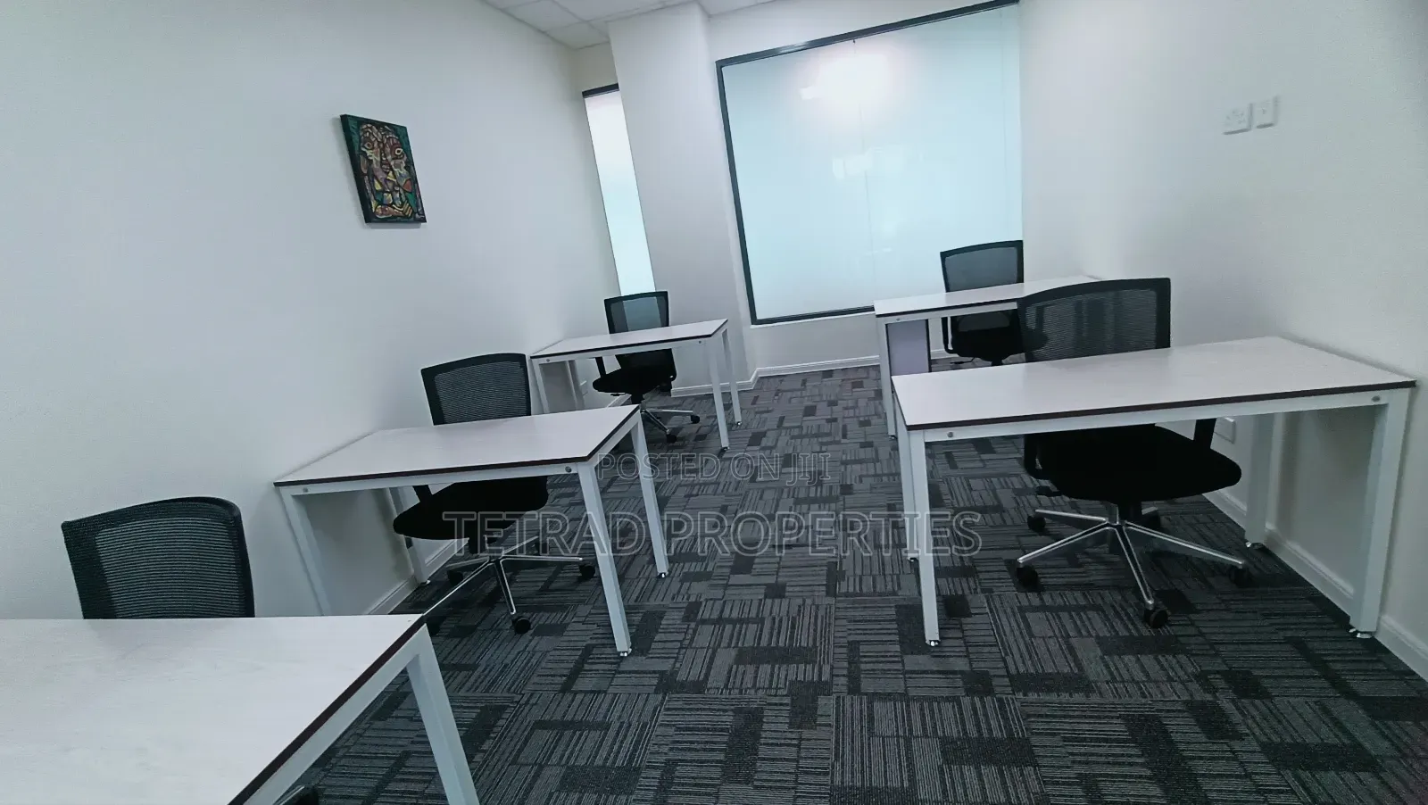 5-6 Desks Furnished Office In Riverside