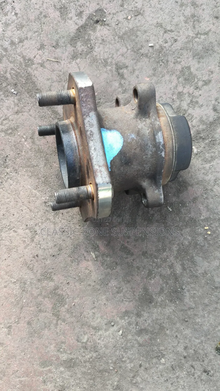 Nissan Nv 200 Back Hub