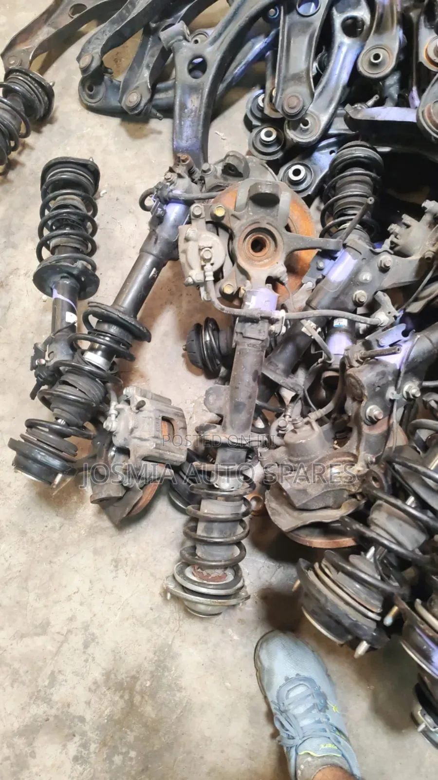 Suzuki Alto Shock, Hub , Caliper and Disc
