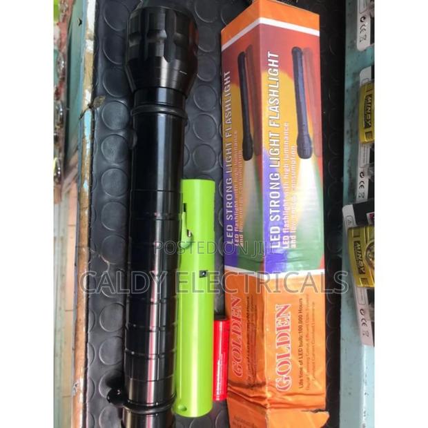 Generic Rechargeable Golden Led Strong Light Flashlight D8k - thumbnail 2