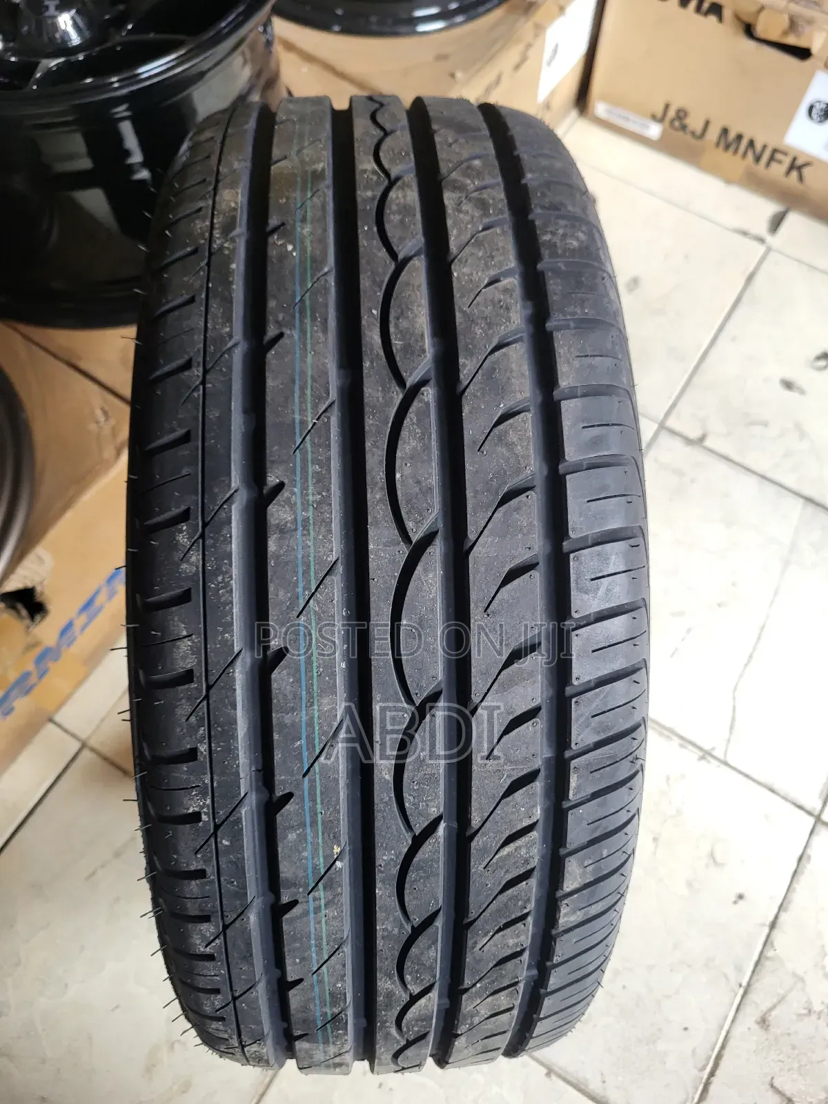 215/45r17 Doubleking
