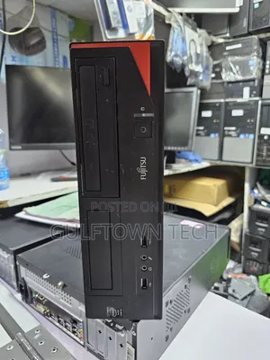 Desktop Computer Fujitsu Esprimo P957/power 4GB Intel Core i3 HDD 250GB
