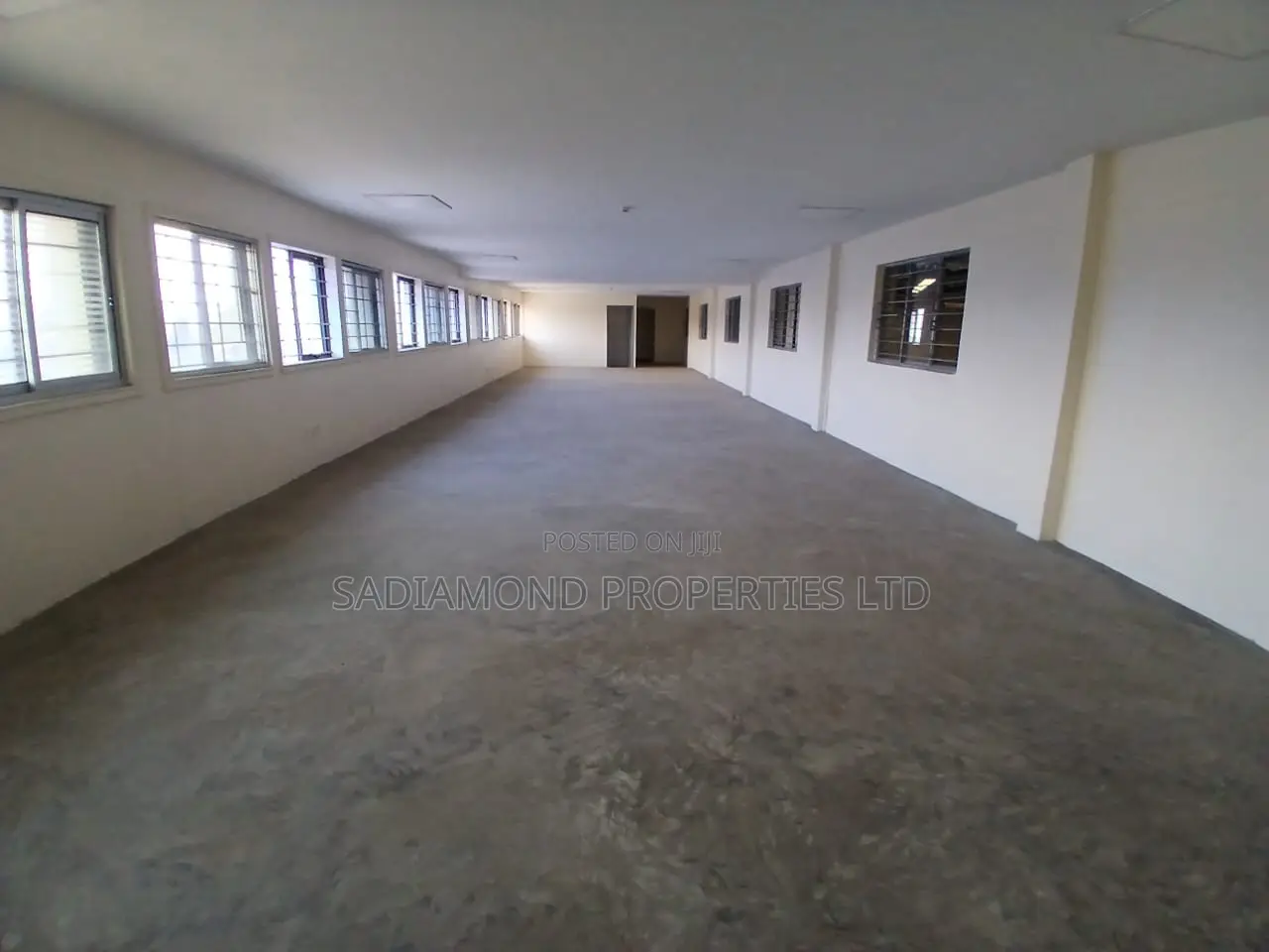 Warehouse for Rent in Cabanas