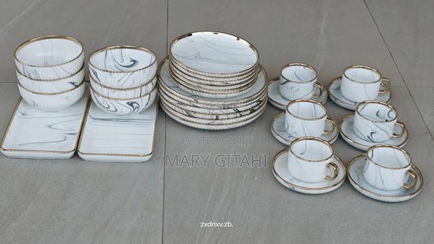 European Porcelain Dinner Set
32pcs Dinner Set Marble Finish