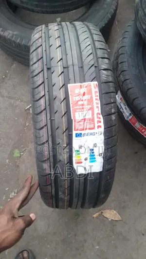 215/55r17 Sunfull