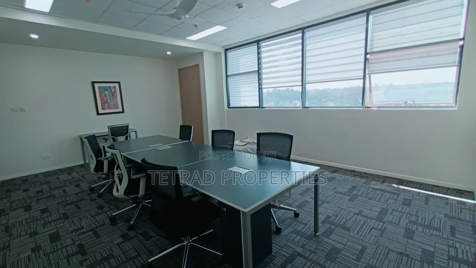 37m2 12 Desks Furnished Office In Riverside Drive ($2800)