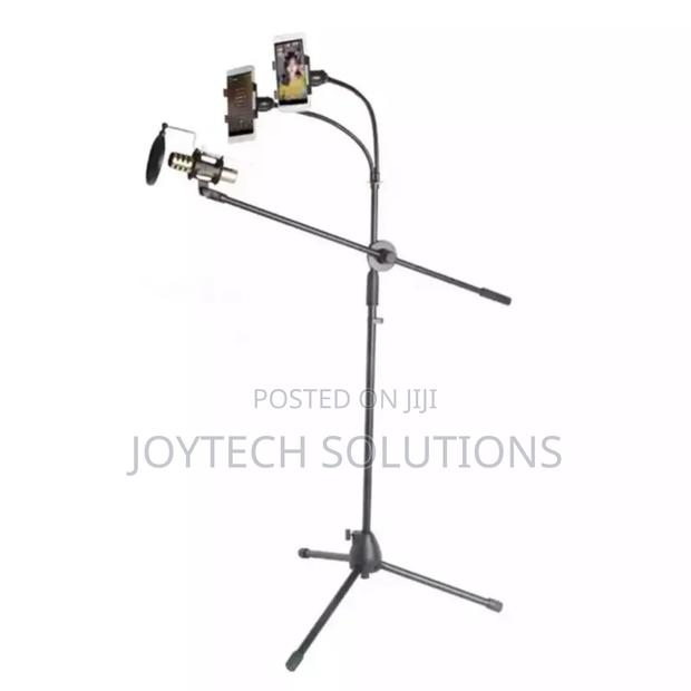 Adjustable Mic Stand Is Perfect for Studio Recording and Band Practice