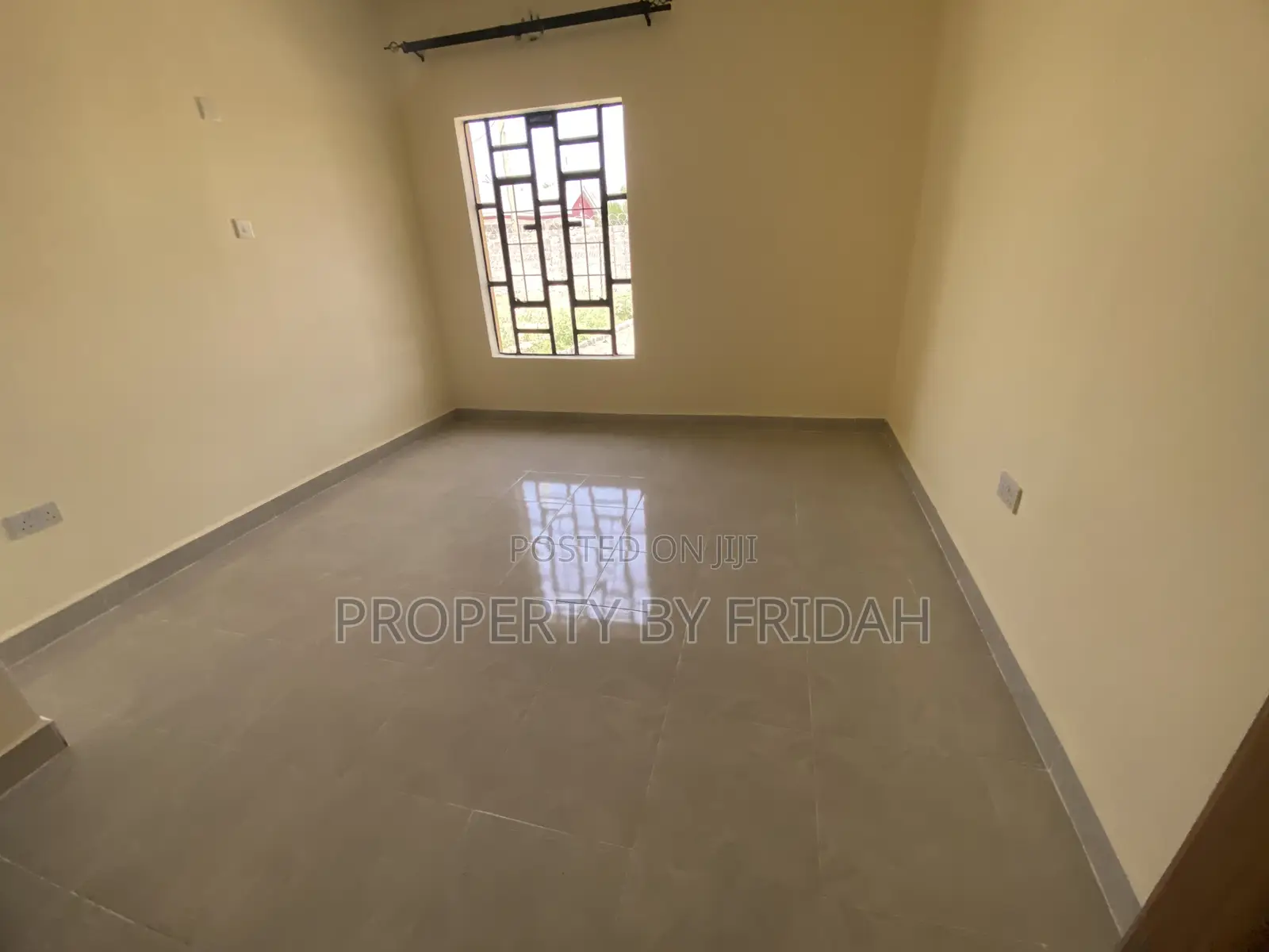 3bdrm Bungalow in Kitengela for sale
