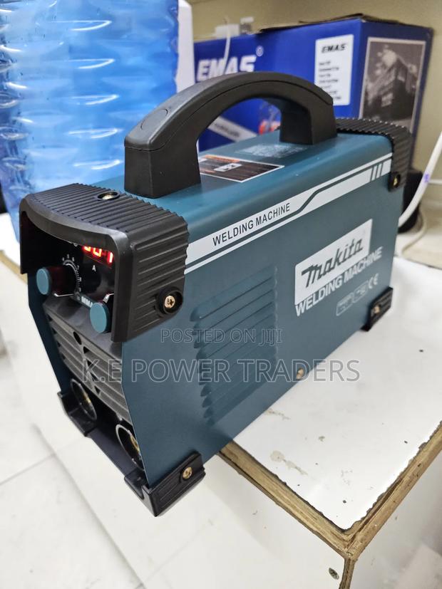 Makita 500 Inverter Welding Machine - main view