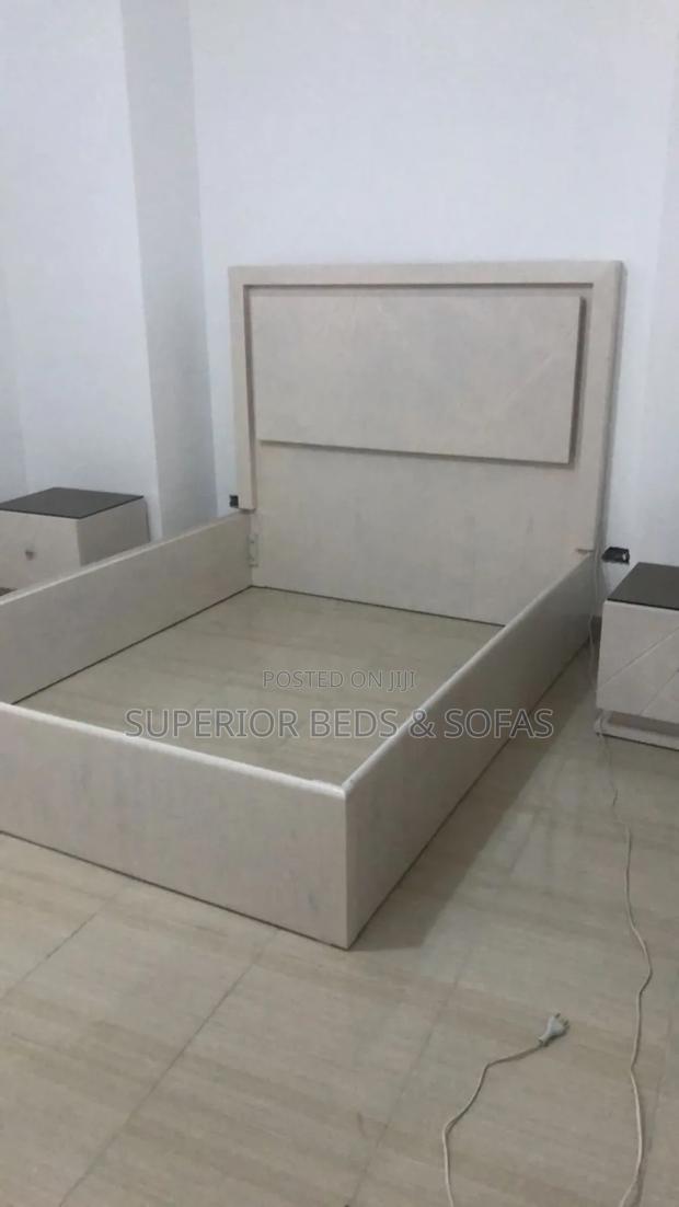 Modern Wooden Bed Size 4 by 6