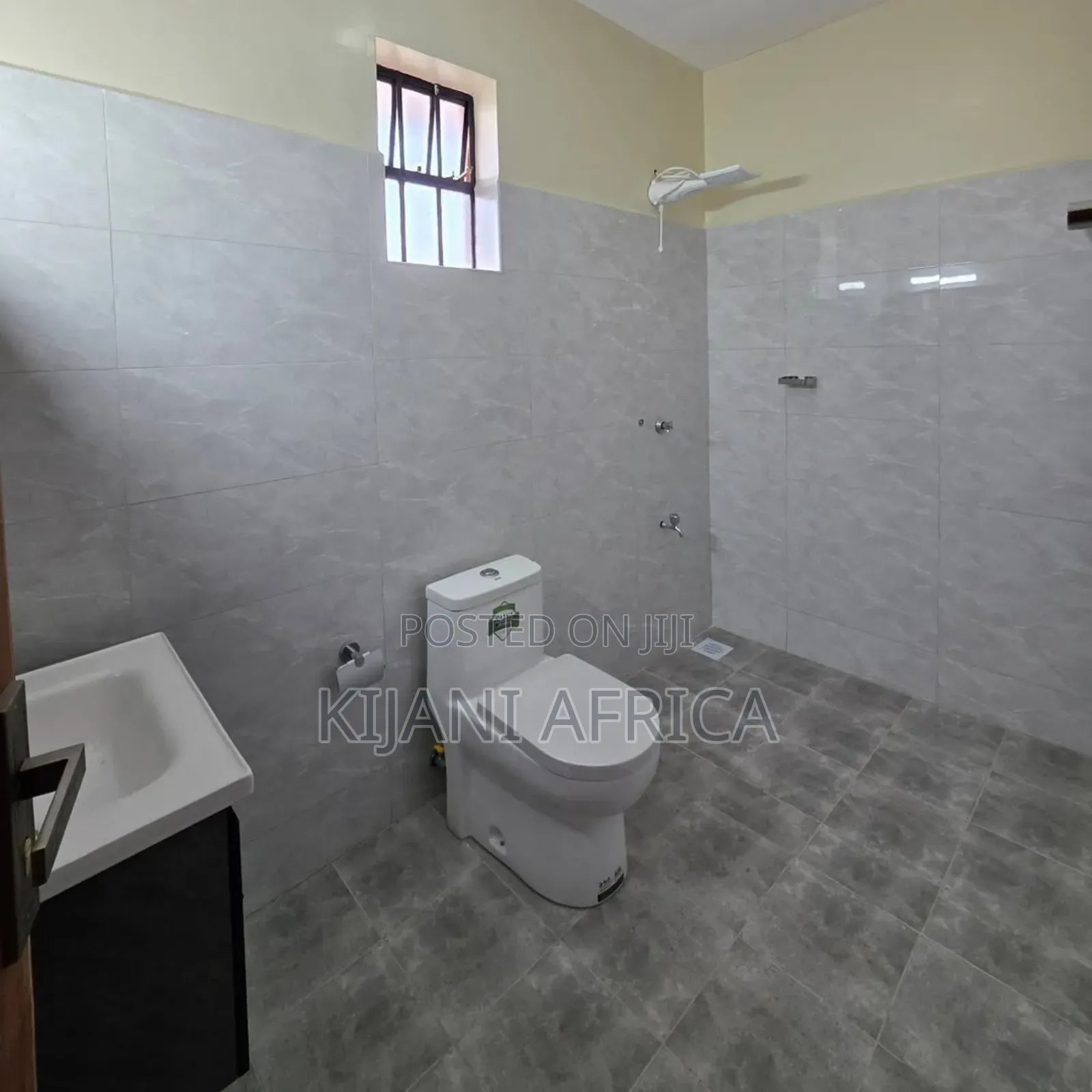 3bdrm Bungalow in Katani for sale