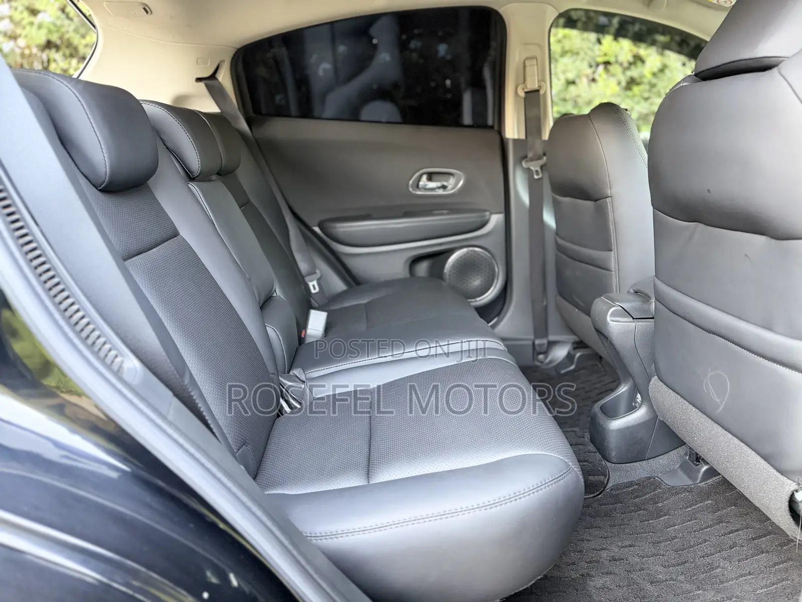 Honda Vezel 1.5 Hybrid 4WD 2018 Black