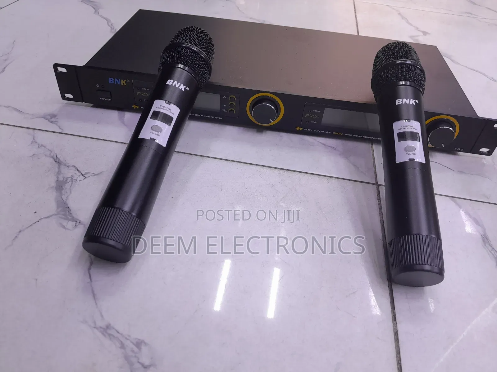 BNK X92 Wireless Microphone