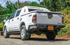 Toyota Hilux 2011 White