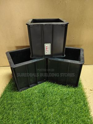 Plastic Testing Concrete Moulds , 150*150*150mm - thumbnail 2
