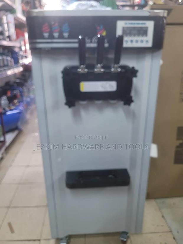 Ice Cream Machine