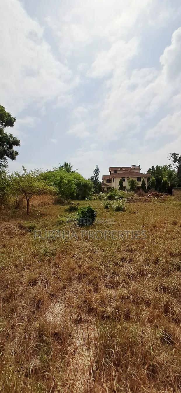 For Sale Prime Quater Acre Plot - thumbnail 3