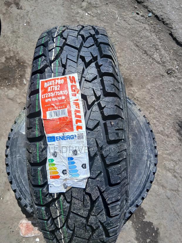 Lt 235/75r15 6pr Sunfull Tyres Alltarrain - main view