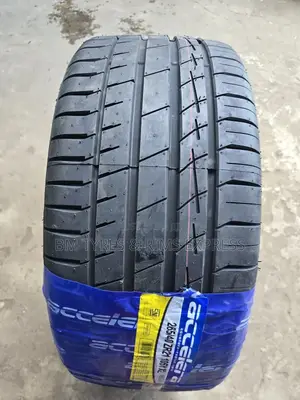 265 /40 R21 Accelera Tyres