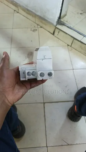 Cutout Double