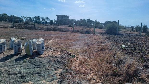 50 × 100 Plot for Sale – Kamakis - thumbnail 4
