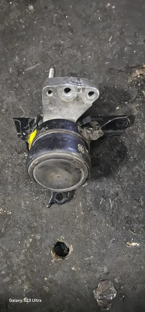 Toyota Vitz Engine Mountings for Sale