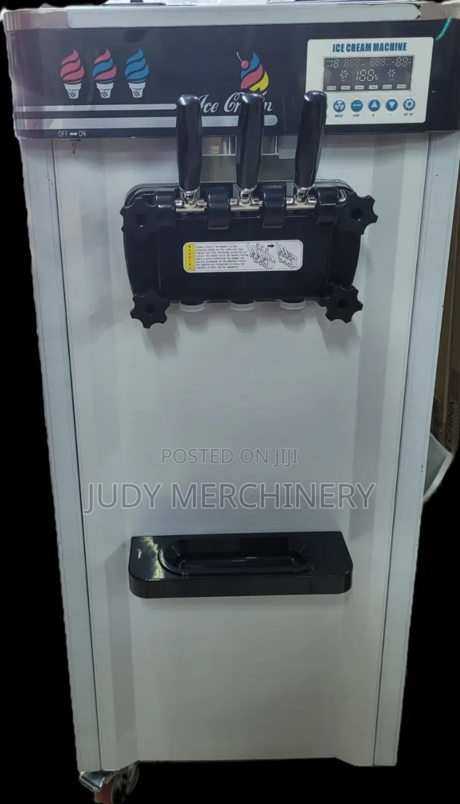 Ice Cream Machine