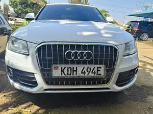Audi Q5 2.0T Premium quattro 4dr SUV AWD (2.0L 4cyl Turbo 8A) 2015
