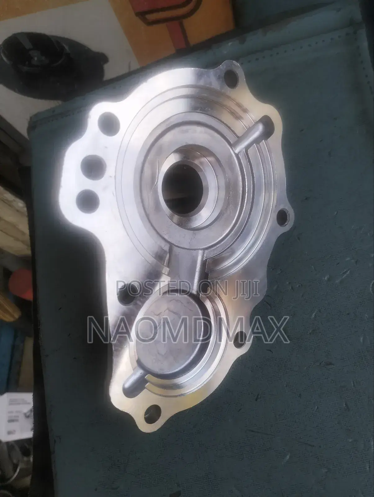 Transmission Cover Isuzu Dmax
