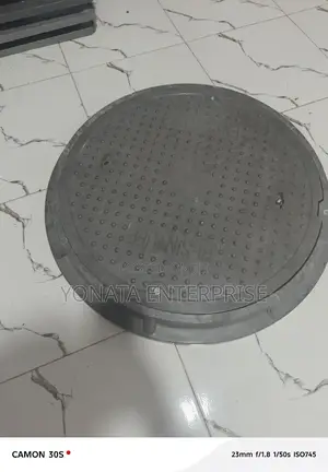 Outdoor 12.5t Circular Manhole Cover (600mm Diameter)