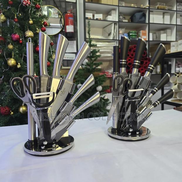 Knife Set With a Rotating Stand - main view