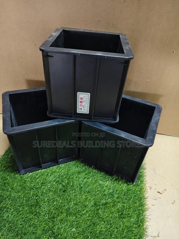 High Quality Plastic Cube Moulds " 150*150*150" - thumbnail 3